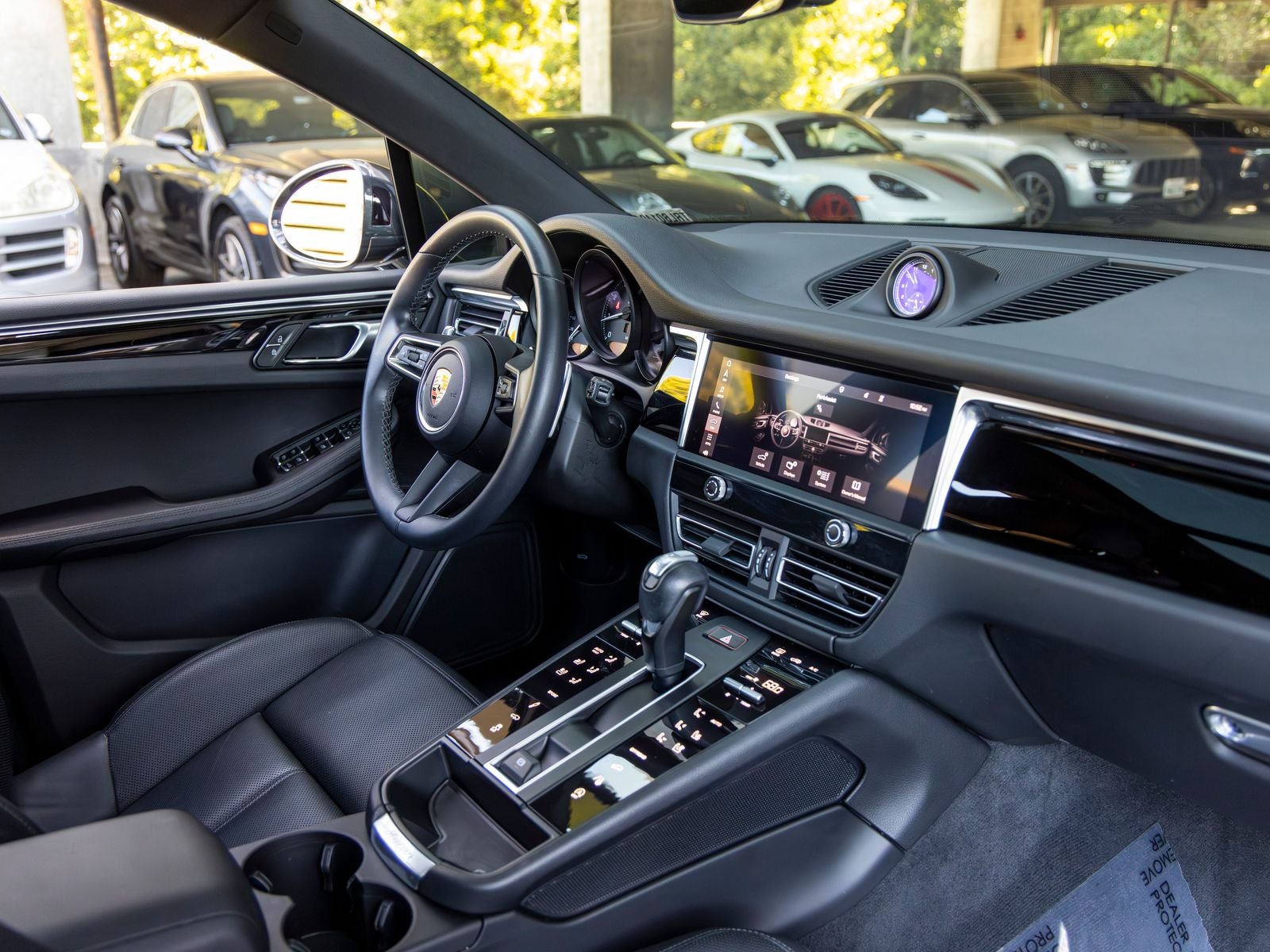 2024 Porsche Macan Base