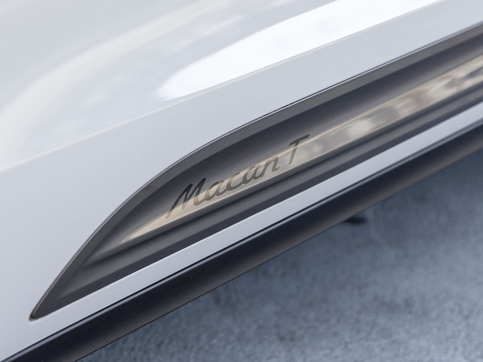 2024 Porsche Macan Macan T
