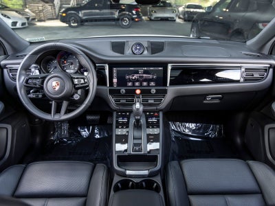 2024 Porsche Macan Macan T