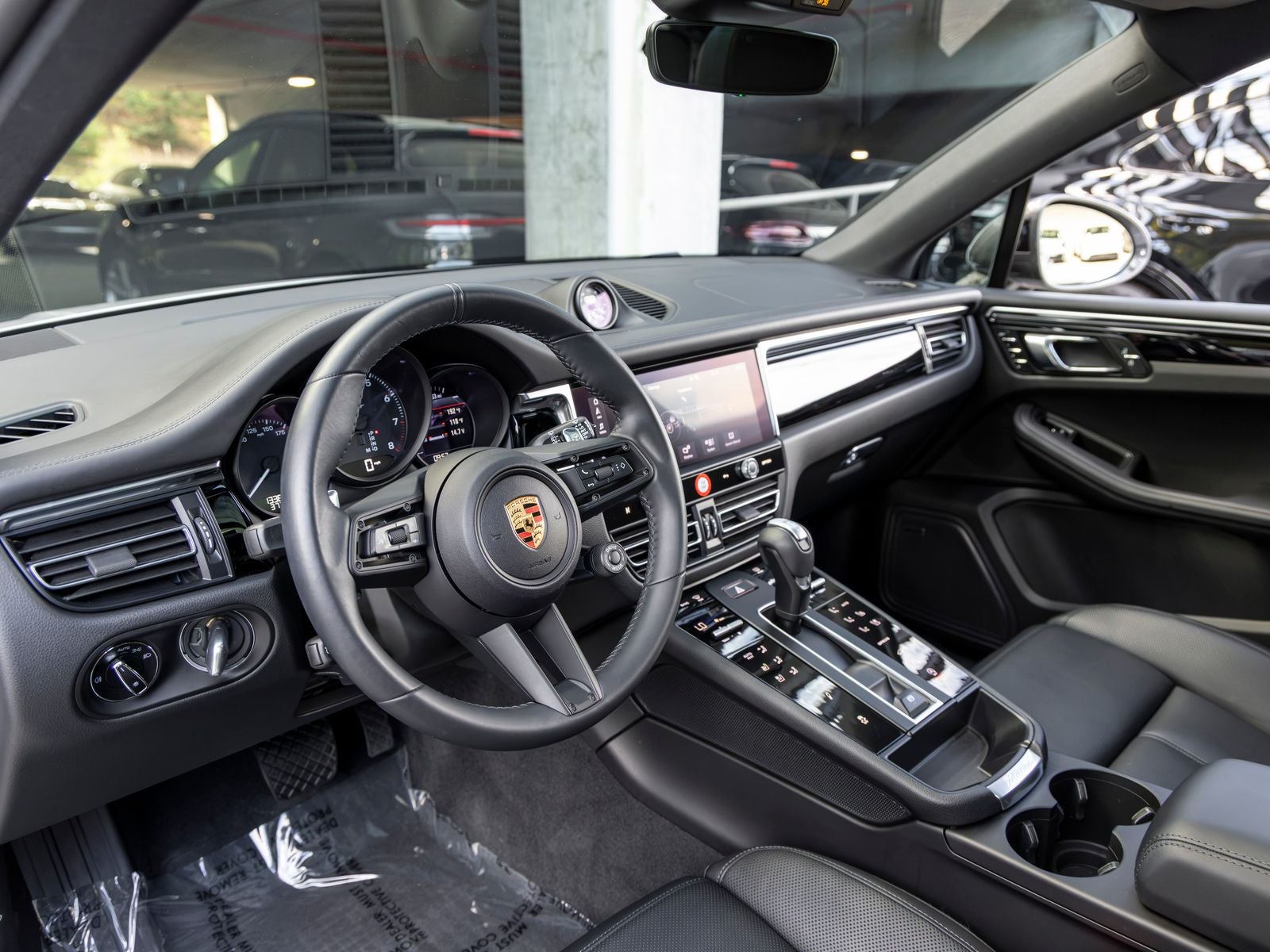 2024 Porsche Macan Macan T