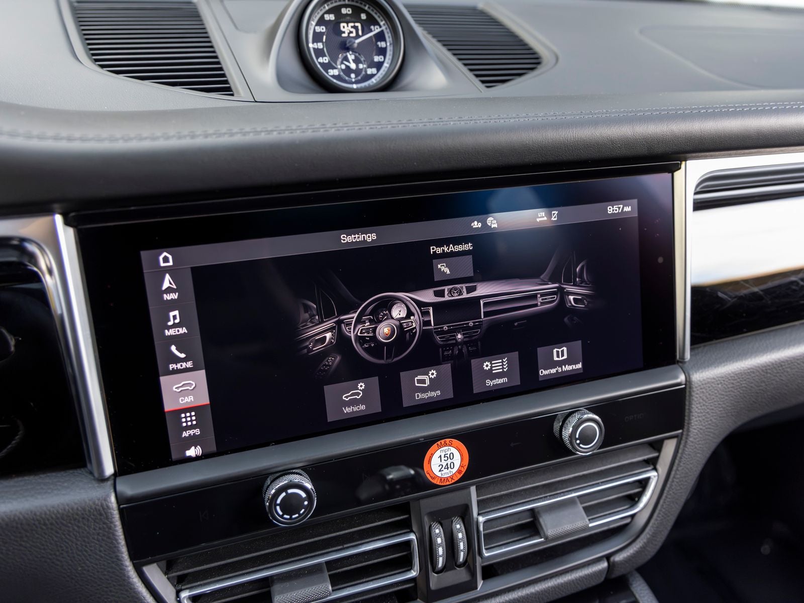 2024 Porsche Macan Macan T