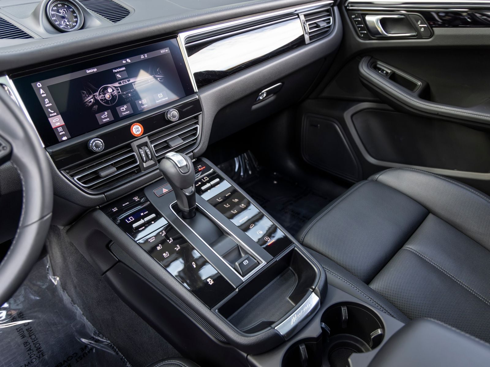 2024 Porsche Macan Macan T