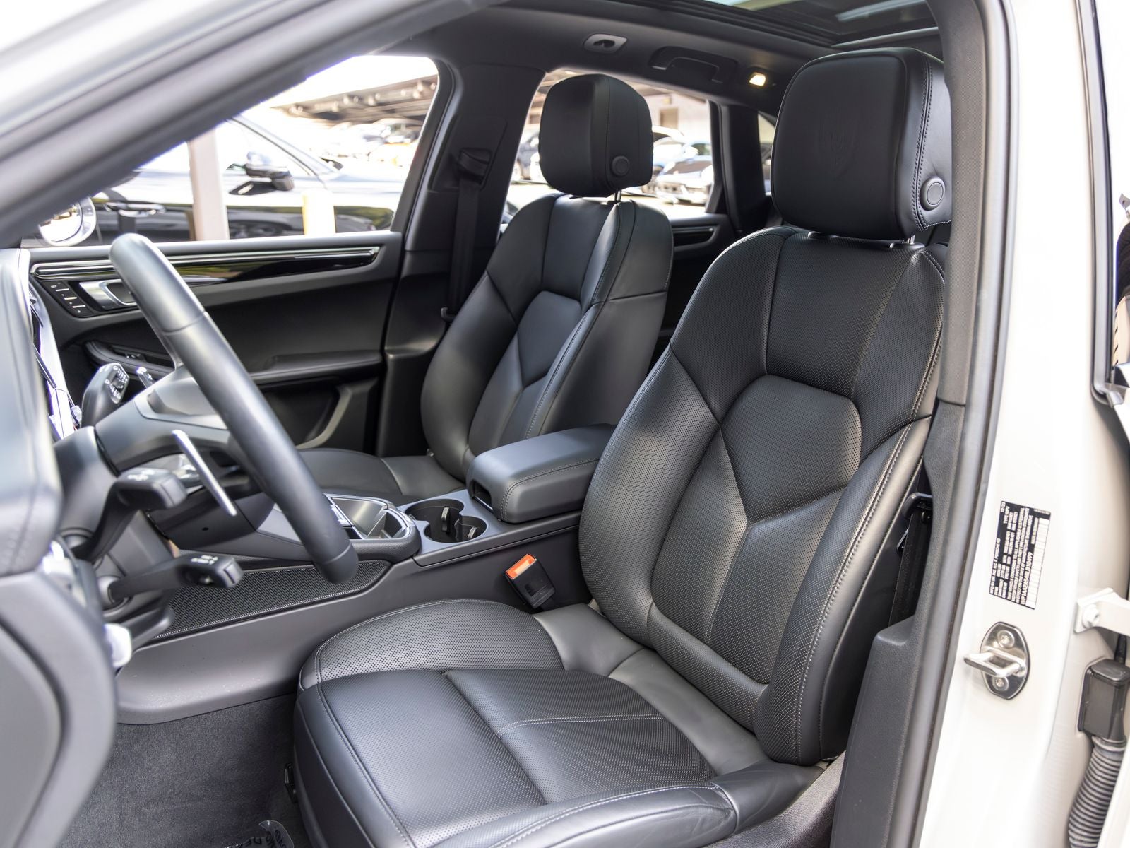 2024 Porsche Macan Macan T