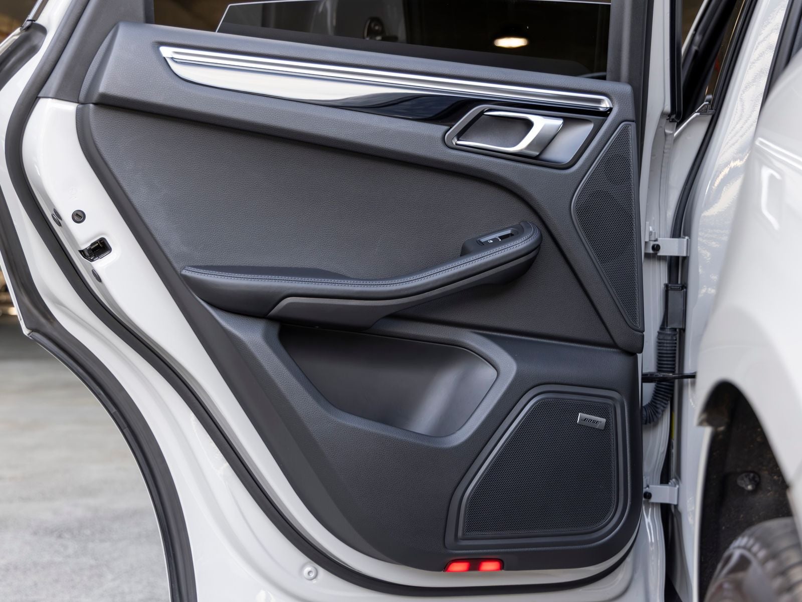2024 Porsche Macan Macan T