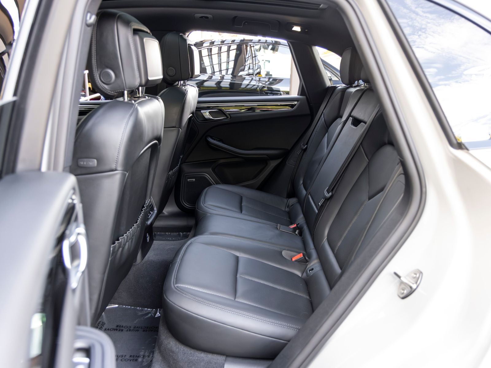 2024 Porsche Macan Macan T