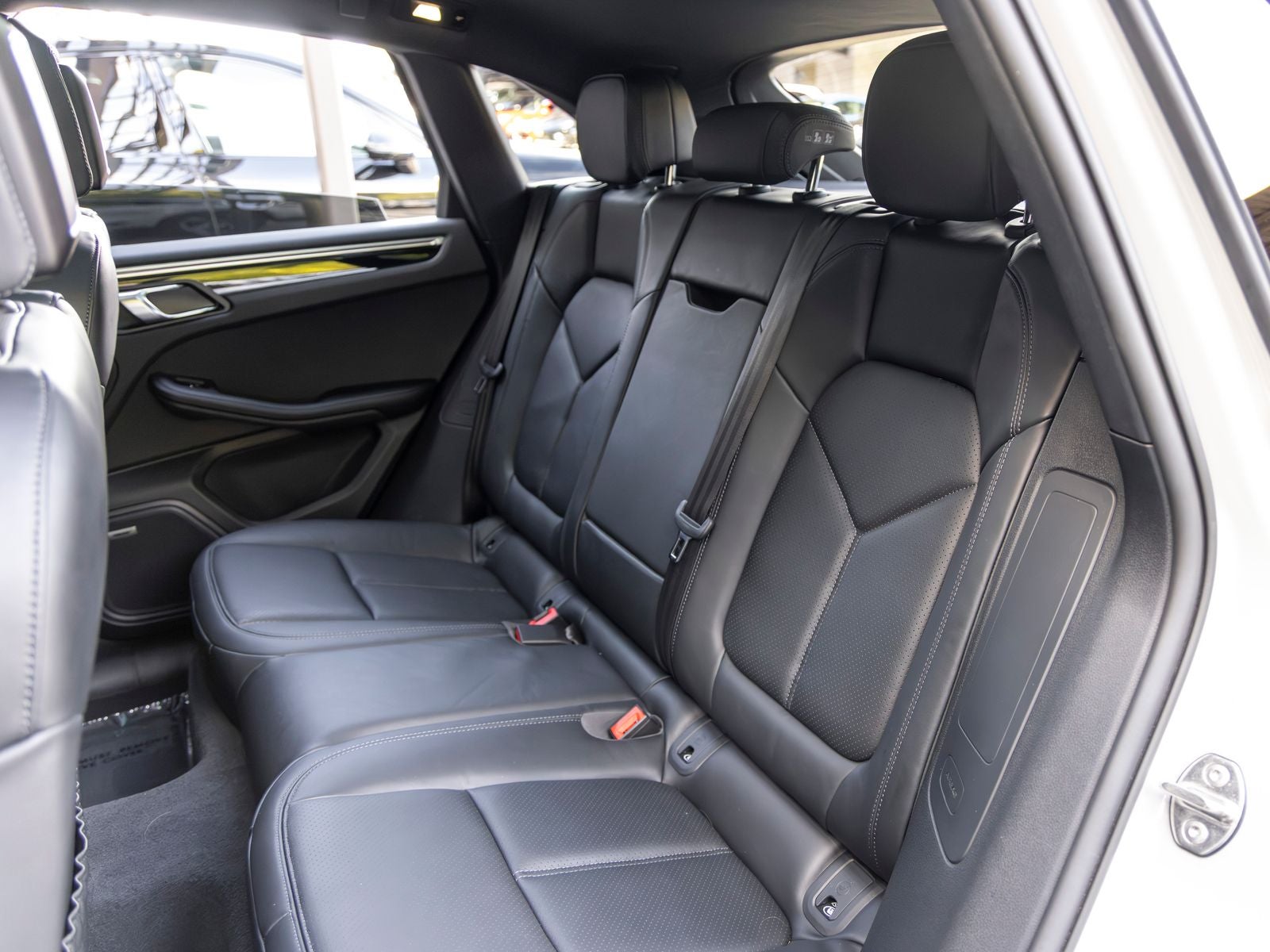 2024 Porsche Macan Macan T