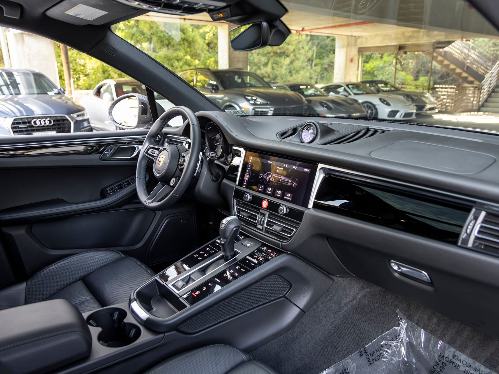 2024 Porsche Macan Macan T