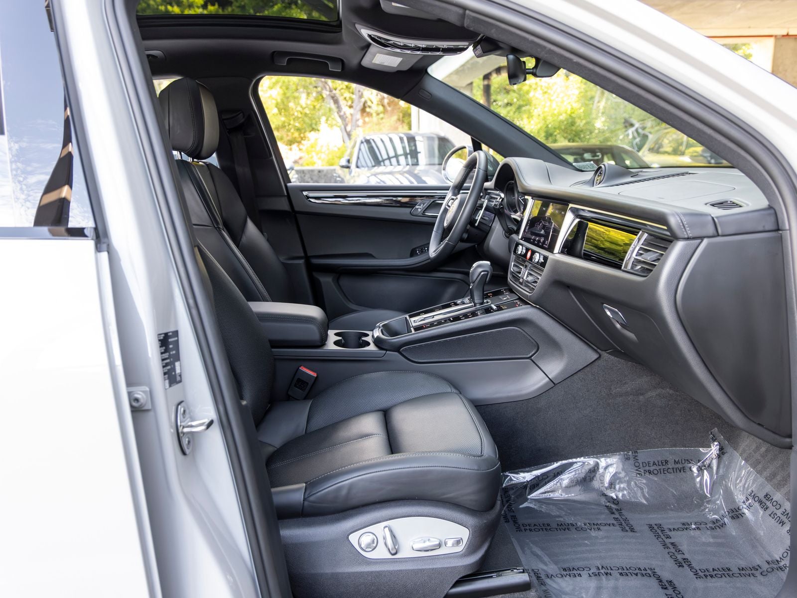 2024 Porsche Macan Macan T
