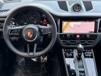 2025 Porsche Macan Macan