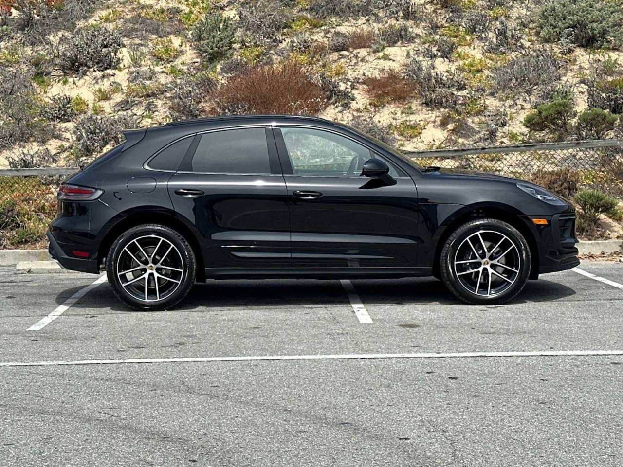 2025 Porsche Macan Macan
