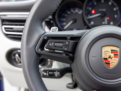 2025 Porsche Macan Macan