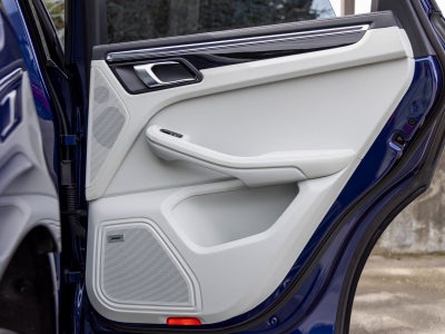 2025 Porsche Macan Macan