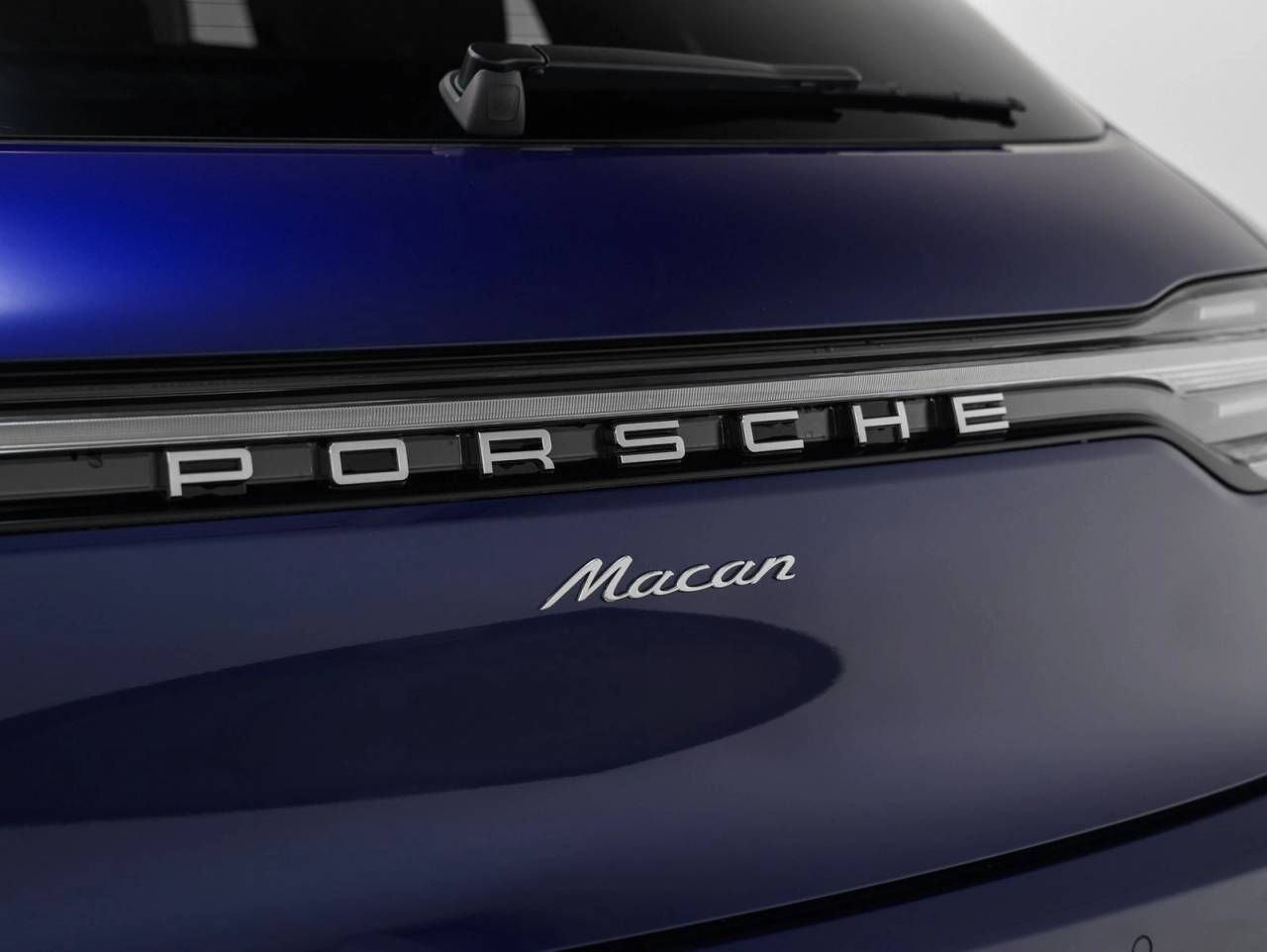 2025 Porsche Macan Macan