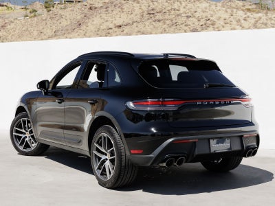2026 Porsche Macan Base