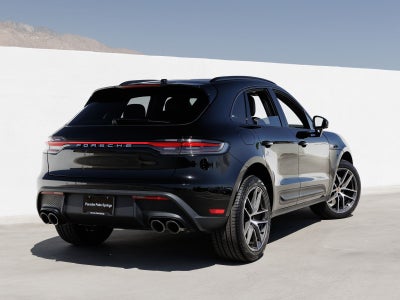 2026 Porsche Macan Base