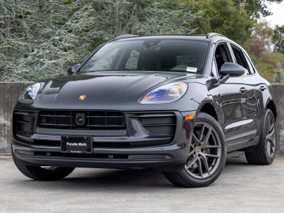 2026 Porsche Macan Macan