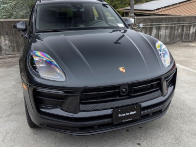 2026 Porsche Macan Macan