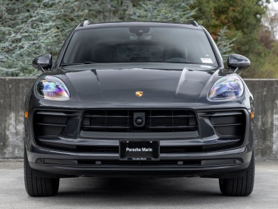 2026 Porsche Macan Macan