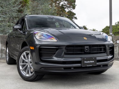 2026 Porsche Macan Macan