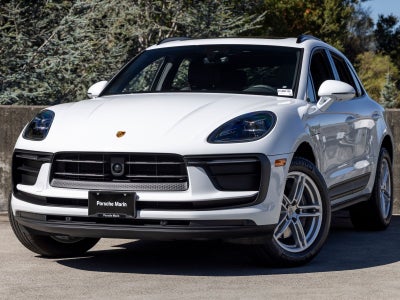 2026 Porsche Macan Macan