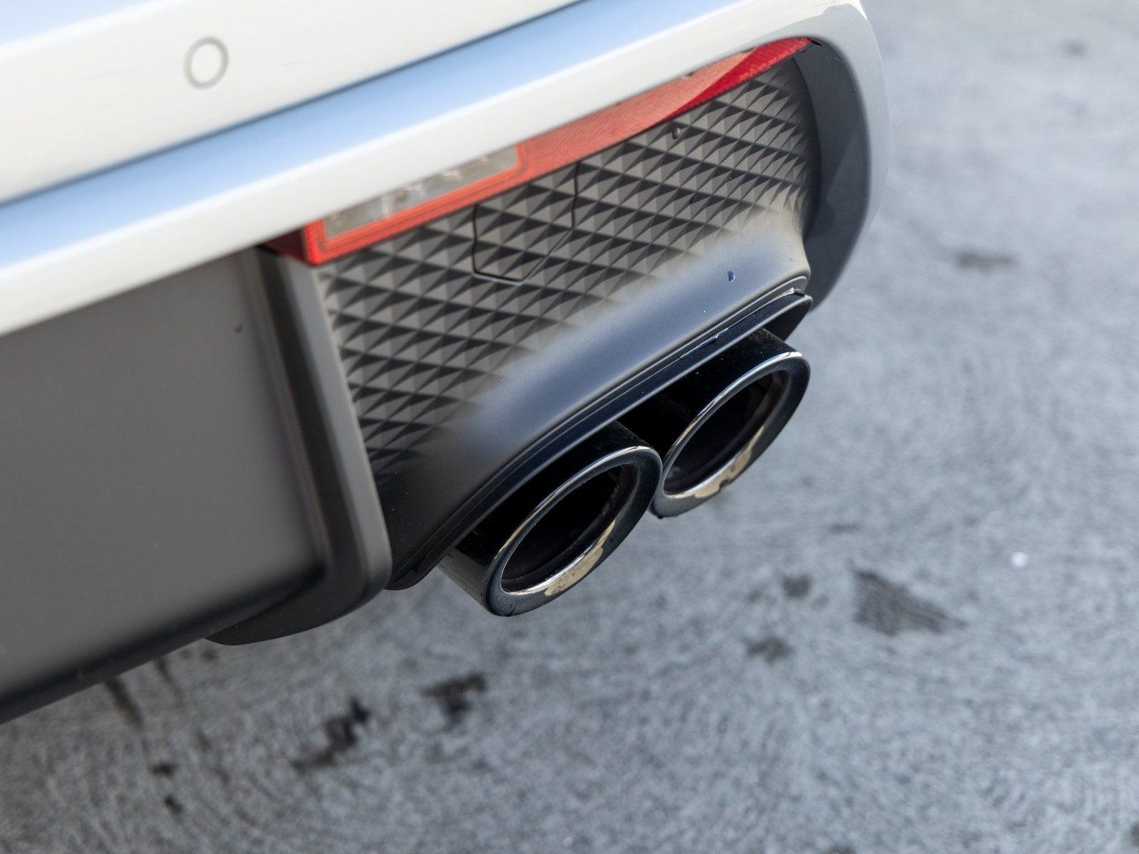 2026 Porsche Macan Macan T