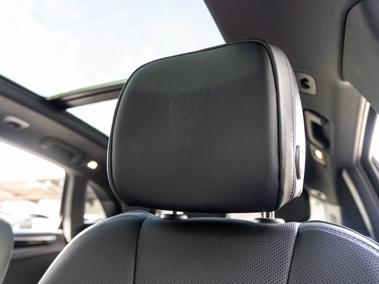 2026 Porsche Macan Macan T