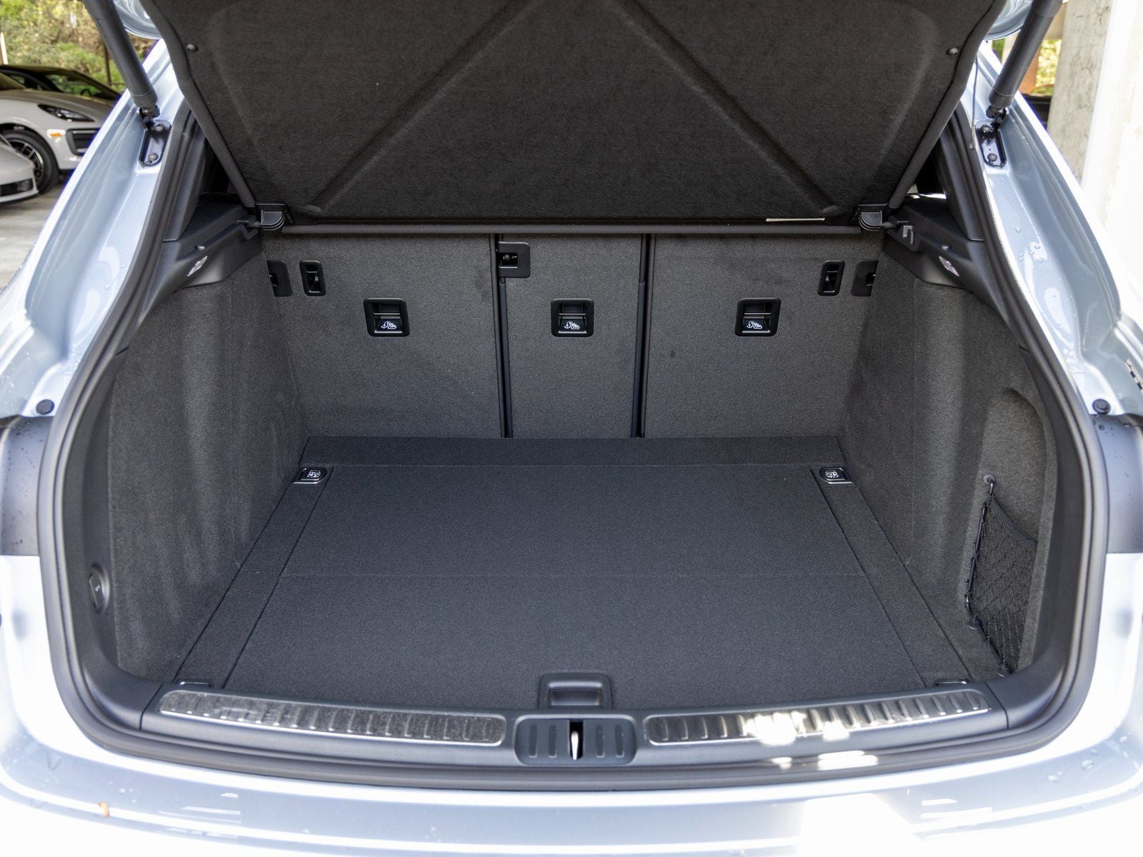 2026 Porsche Macan Macan T