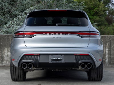 2026 Porsche Macan Base