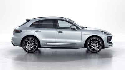 2026 Porsche Macan Base