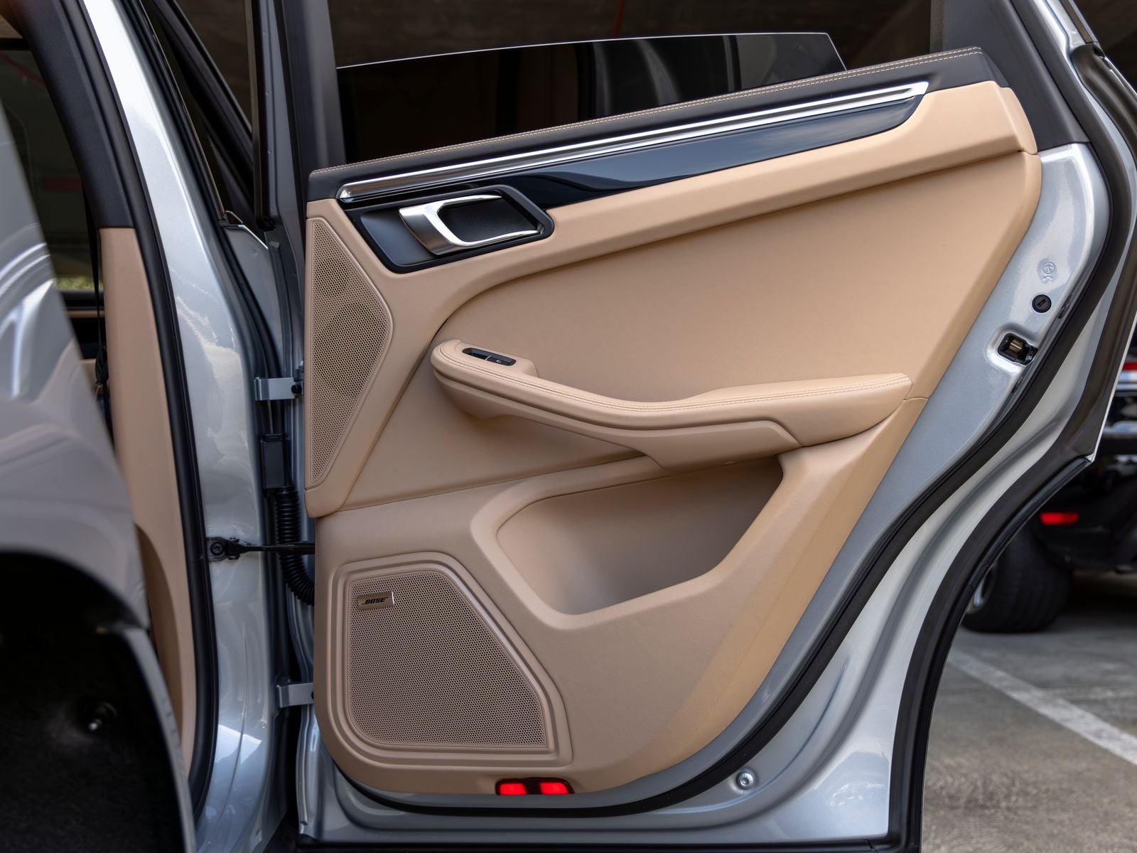 2026 Porsche Macan Macan T