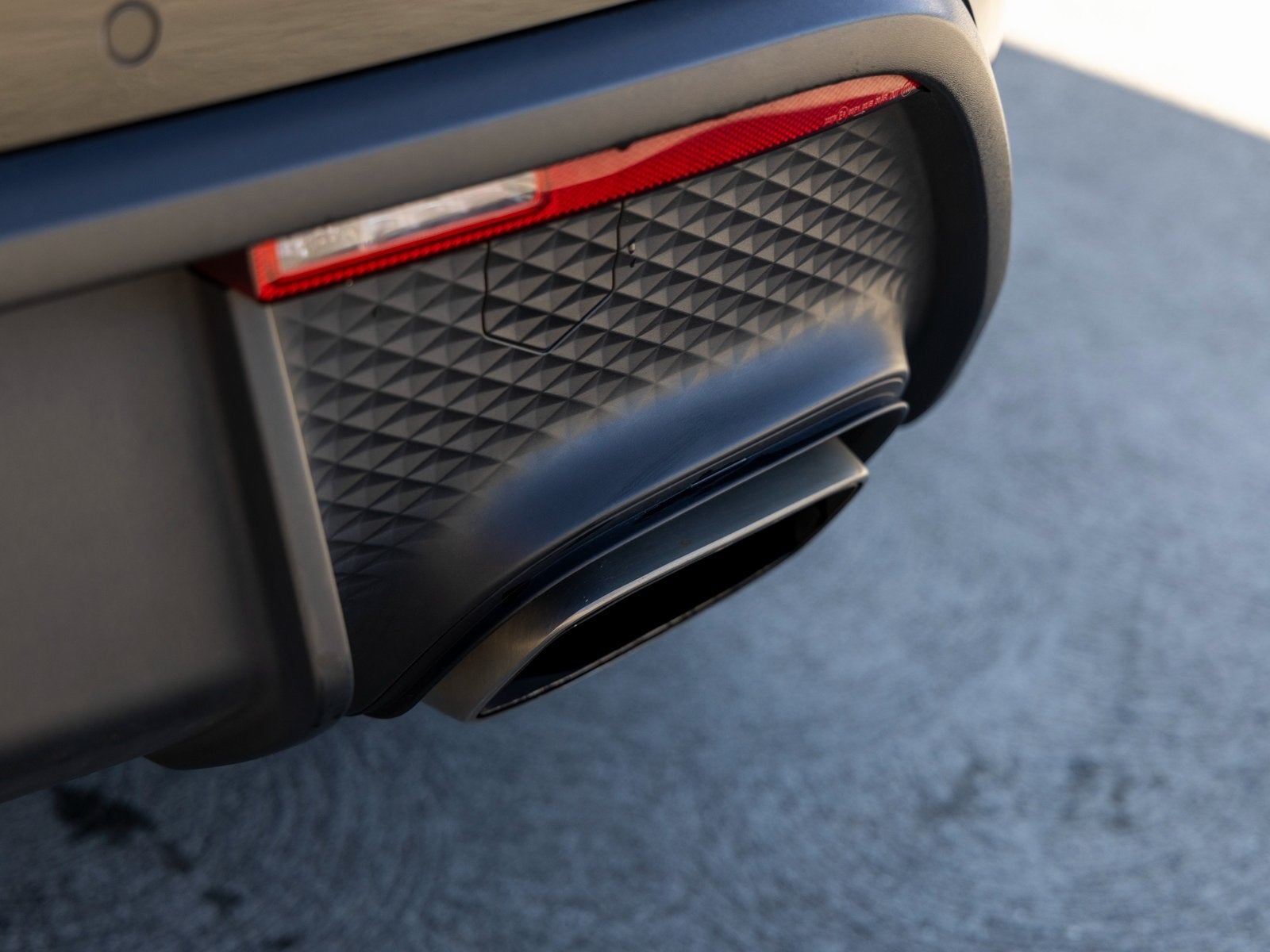 2022 Porsche Macan Macan