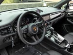 2022 Porsche Macan Base