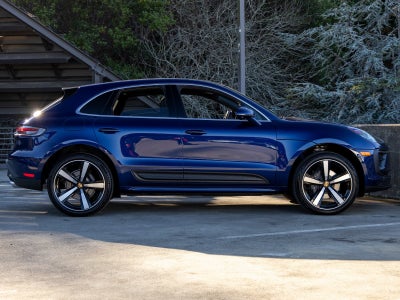 2025 Porsche Macan Macan