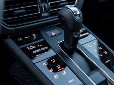 2025 Porsche Macan Macan