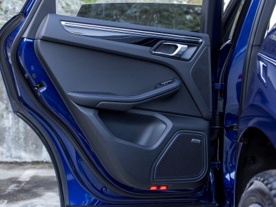 2025 Porsche Macan Macan