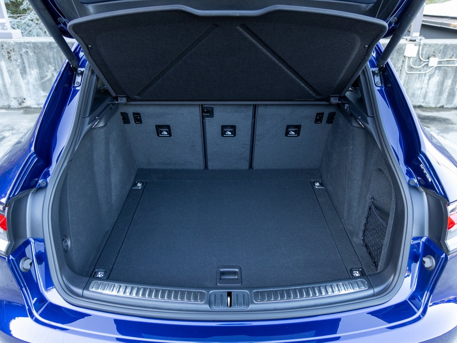 2025 Porsche Macan Macan