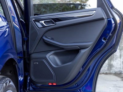 2025 Porsche Macan Macan