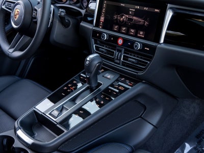 2025 Porsche Macan Macan