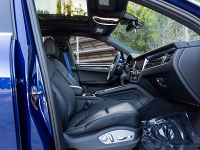 2025 Porsche Macan Macan