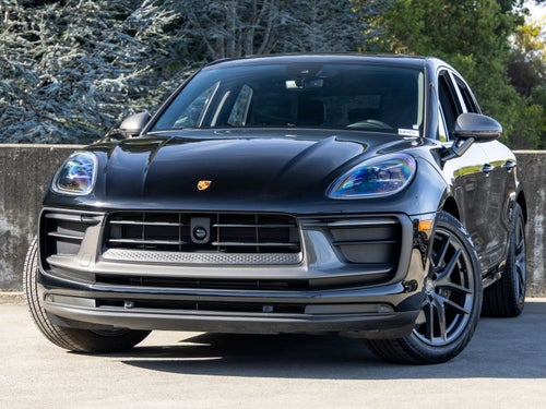 2025 Porsche Macan T
