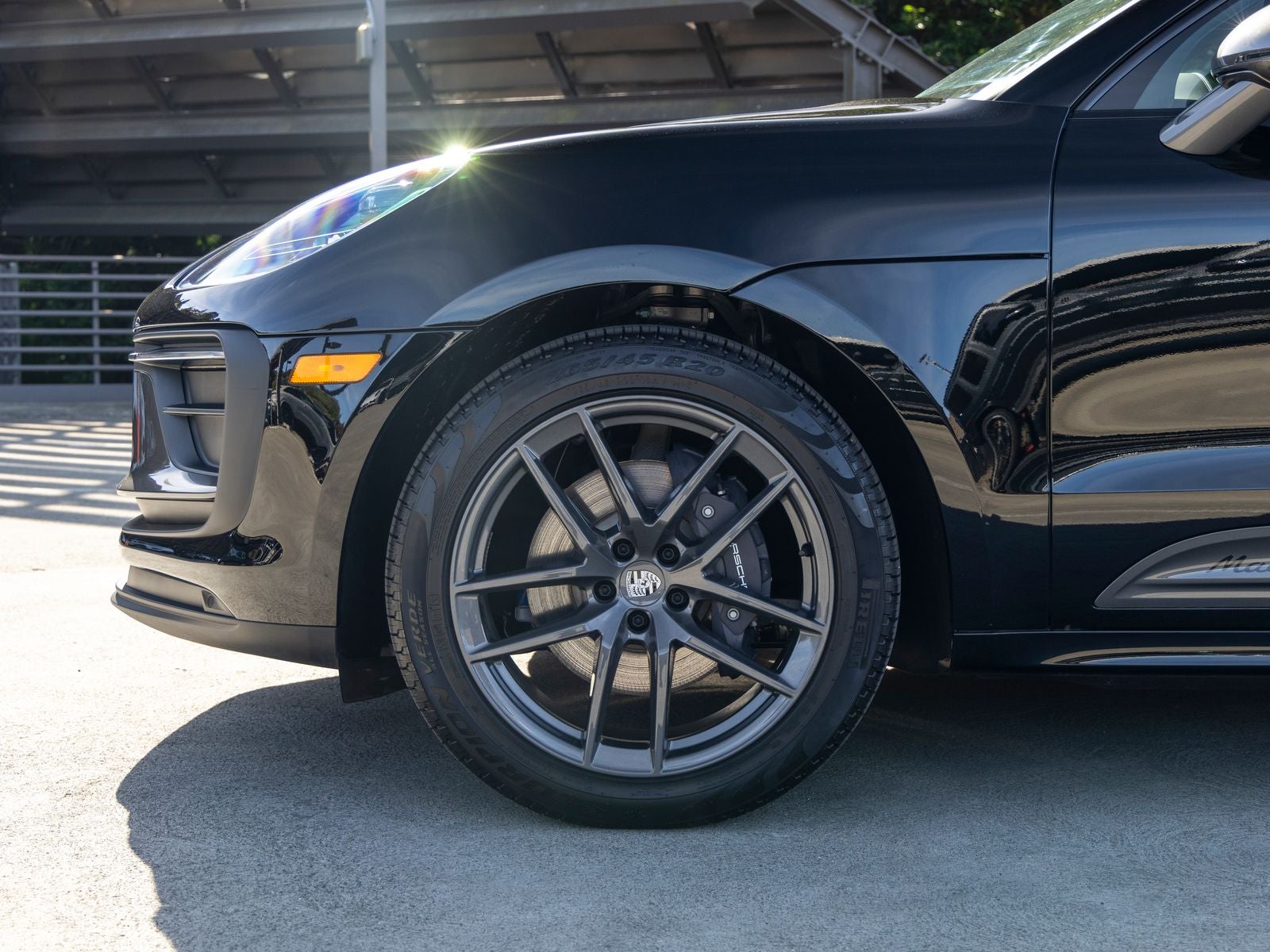 2025 Porsche Macan T