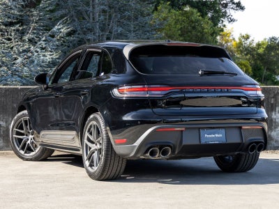 2025 Porsche Macan T