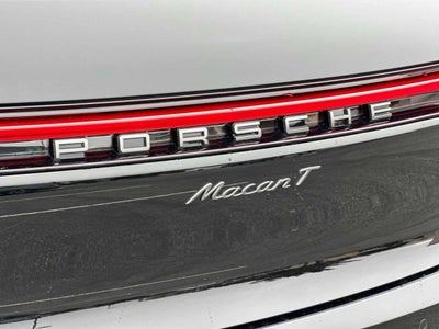 2025 Porsche Macan Macan T