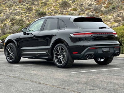 2025 Porsche Macan Macan T