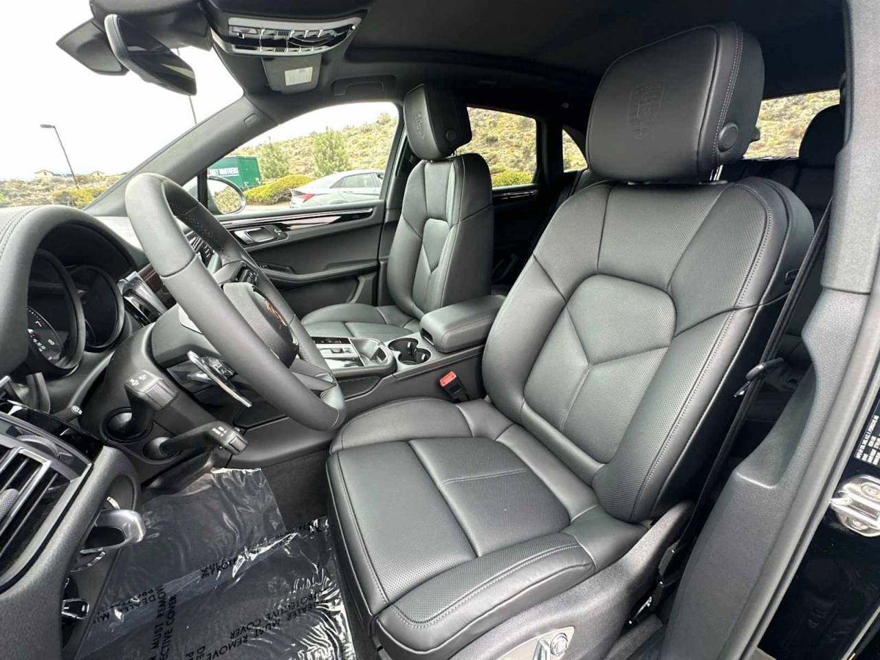 2025 Porsche Macan Macan T