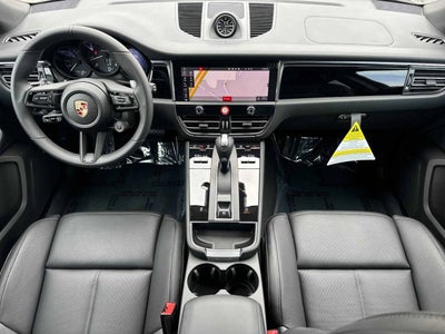 2025 Porsche Macan Macan T