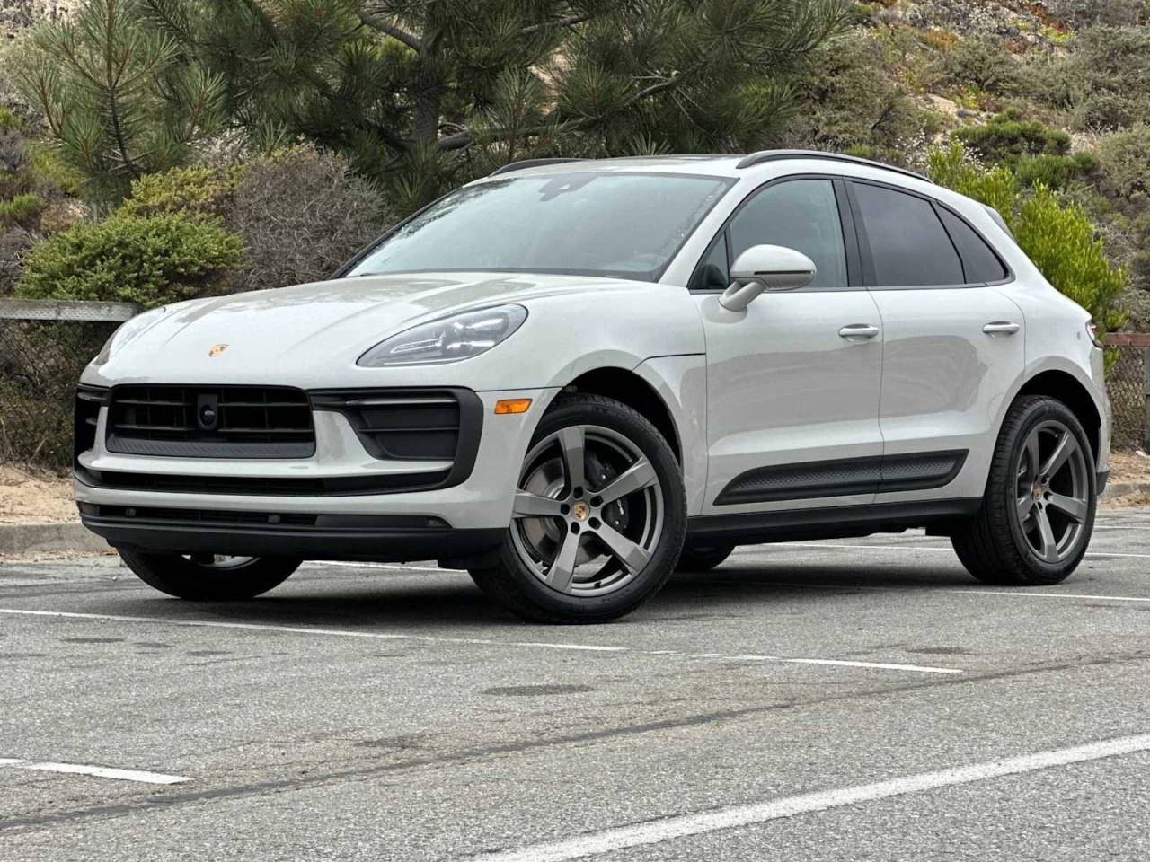 2025 Porsche Macan Macan