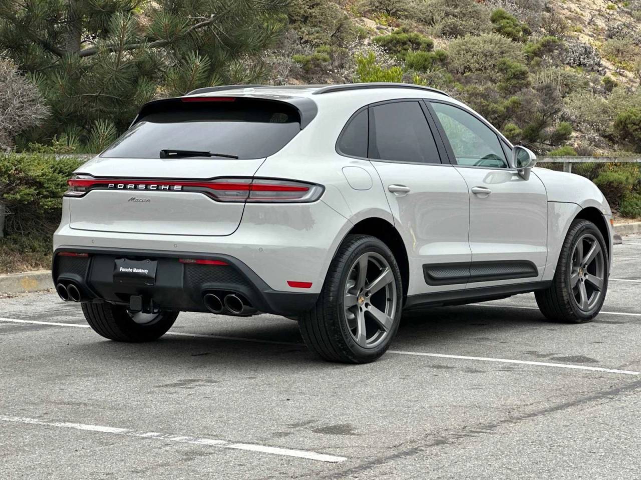 2025 Porsche Macan Macan