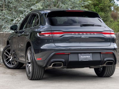 2026 Porsche Macan Base