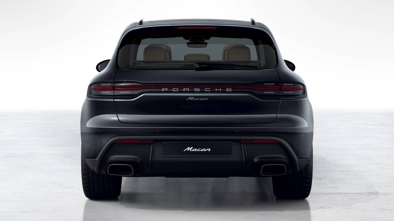 2026 Porsche Macan Base